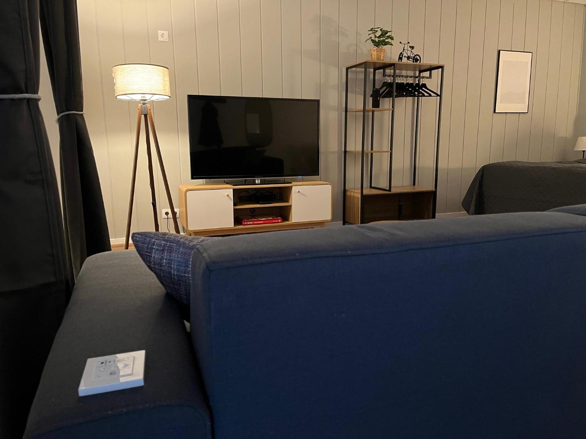 Weimotel Am See Mit Parkplatz, Kueche Und Hdtv Weimar  Dış mekan fotoğraf
